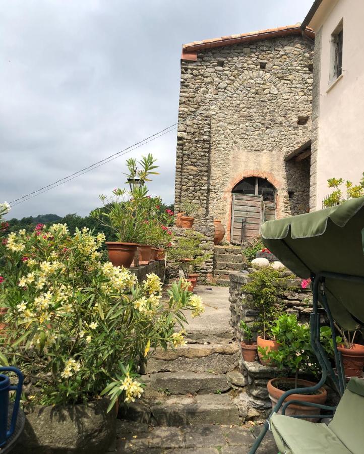 Castello Del Poderetto Acomodação com café da manhã Licciana Nardi Exterior foto