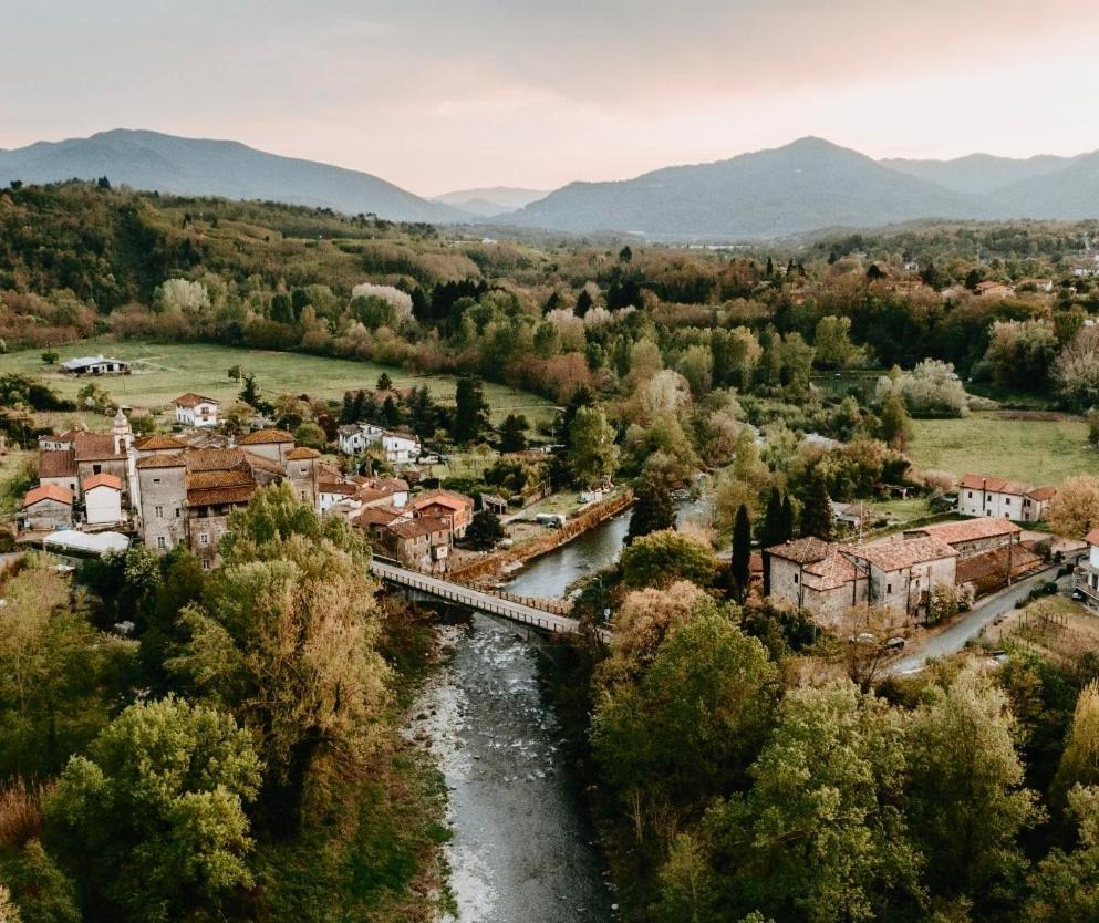 Castello Del Poderetto Acomodação com café da manhã Licciana Nardi Exterior foto